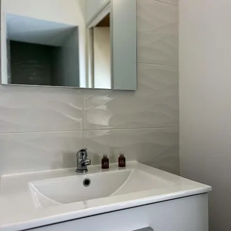 Apartment Backgamon - Check In H24 - Wifi Villeurbanne